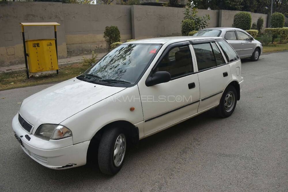 Suzuki Cultus 2005 of rehmia786 - Member Ride 37319 | PakWheels