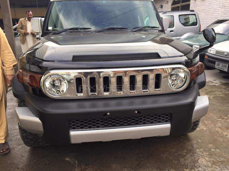 Toyota Fj Cruiser - 2010  Toyota Fj Cruiser - 2010  Image-2