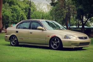 ہونڈا سوک - 2000