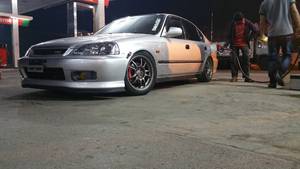 ہونڈا سوک - 2001