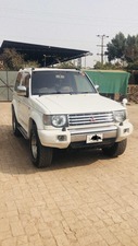 Mitsubishi Pajero - 1994