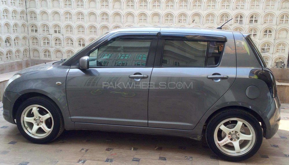 سوزوکی سوئفٹ - 2011 Beast. سوزوکی سوئفٹ - 2011 Beast. Image-2