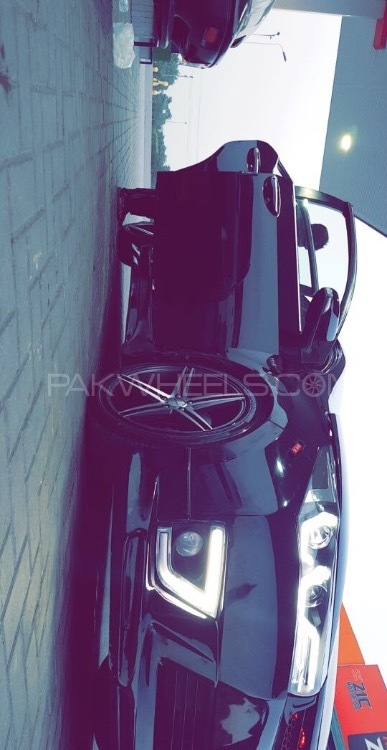 ٹویوٹا کرولا - 2016  ٹویوٹا کرولا - 2016  Image-2