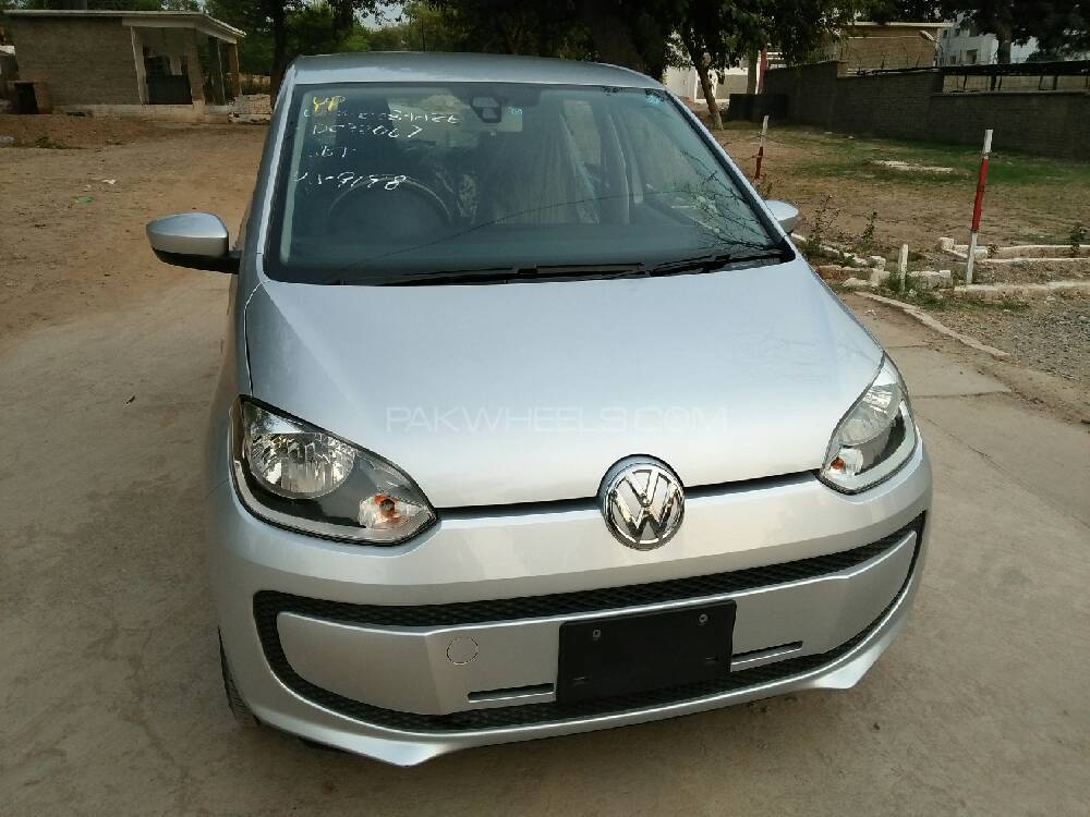 Volkswagen Up - 2017  Image-1