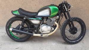 Suzuki GS 150 - 2013