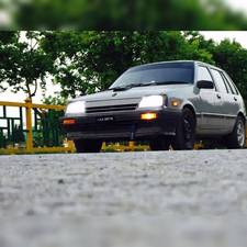 Suzuki Khyber - 1997