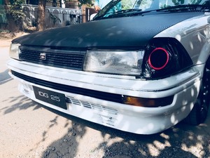 Toyota Corolla - 1999
