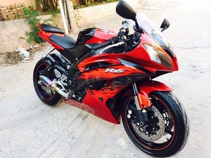 Yamaha YZF-R6 - 2011