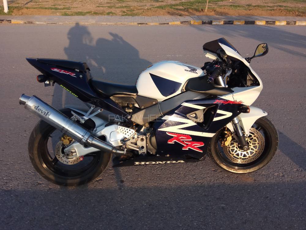 Suzuki Vitara - 2006  Suzuki Vitara - 2006  Image-2