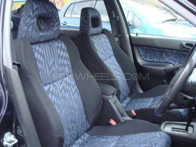 Honda Civic - 2000  Honda Civic - 2000  Image-6