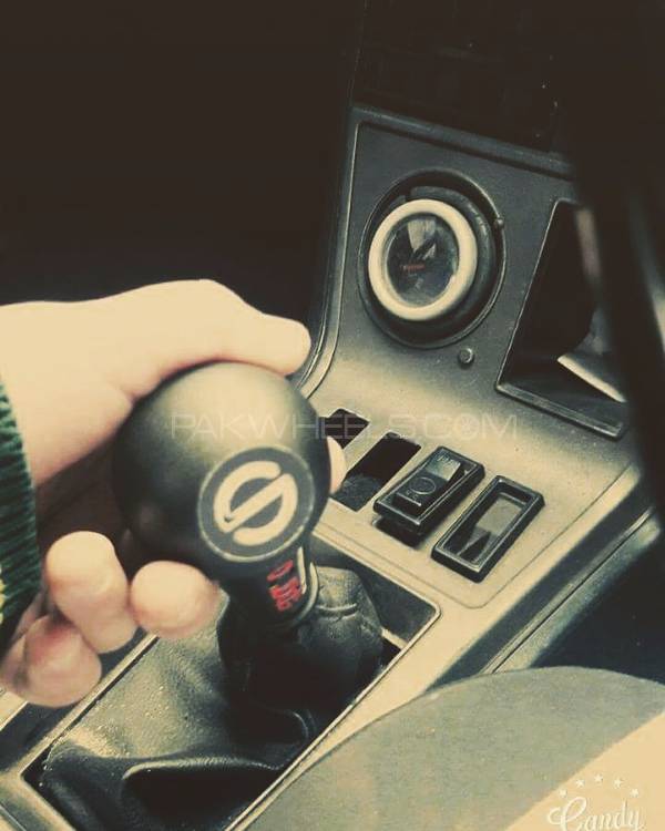 Toyota Mark II - 1974  Toyota Mark II - 1974  Image-4