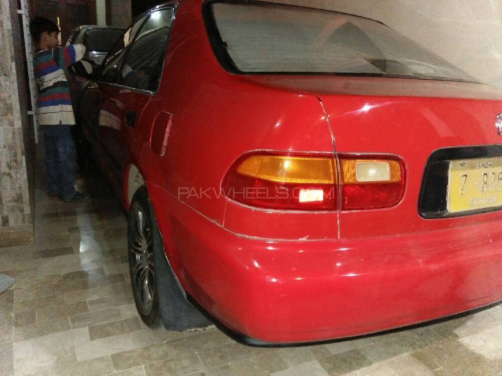 ہونڈا سوک - 1995  ہونڈا سوک - 1995  Image-2