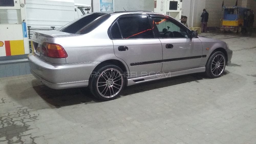 Honda Civic - 2000  Honda Civic - 2000  Image-2