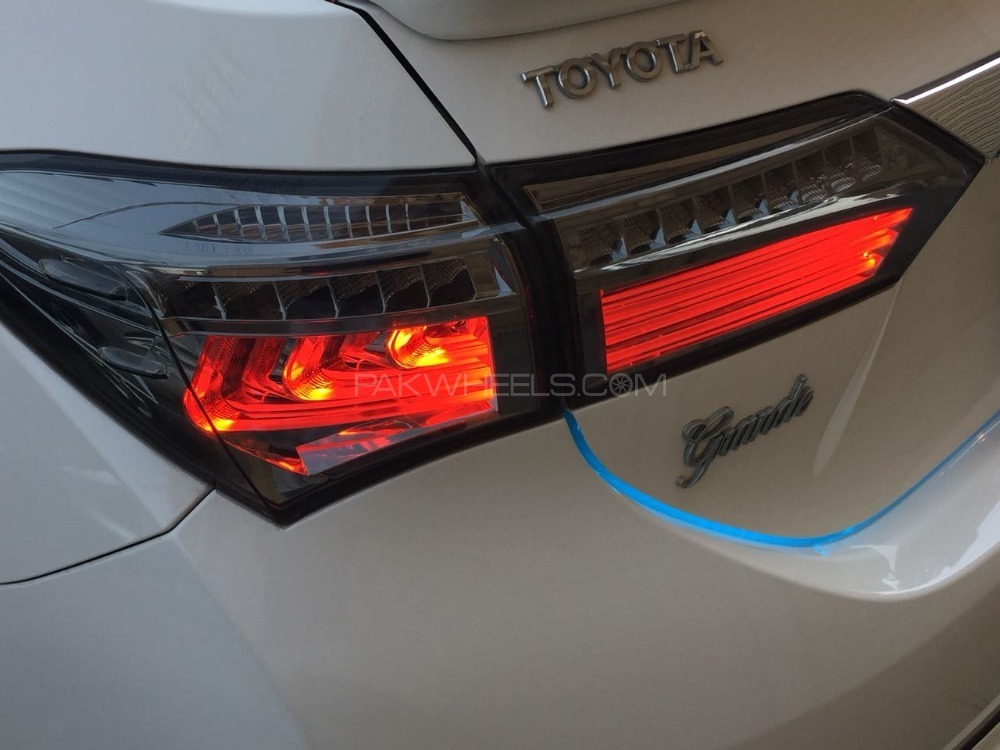 Toyota Corolla - 2017  Toyota Corolla - 2017  Image-2