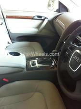 Audi Q7 - 2011