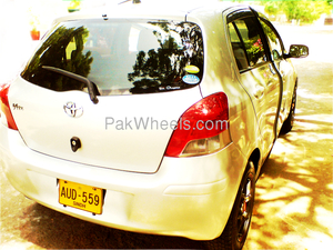 Toyota Vitz - 2008