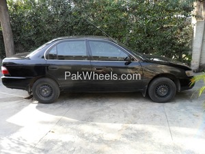 Toyota Corolla - 1998