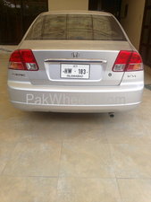 Honda Civic - 2005
