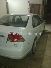 Honda Civic - 2005