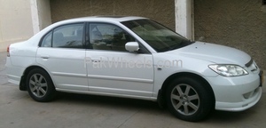 Honda Civic - 2005