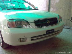 Suzuki Baleno - 2005