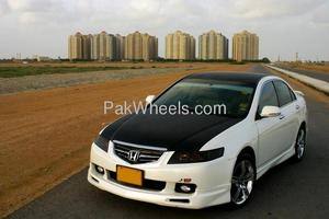 Honda Accord - 2003