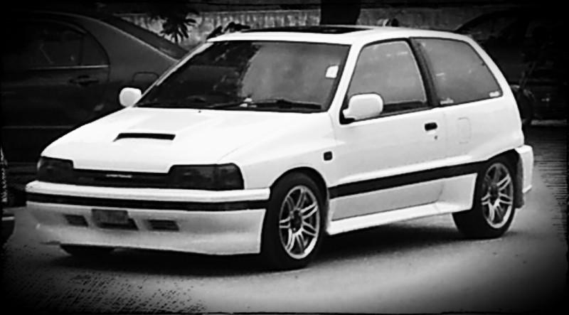 ڈائیہاتسو چارڈ - 1988 Bolt ڈائیہاتسو چارڈ - 1988 Bolt Image-5