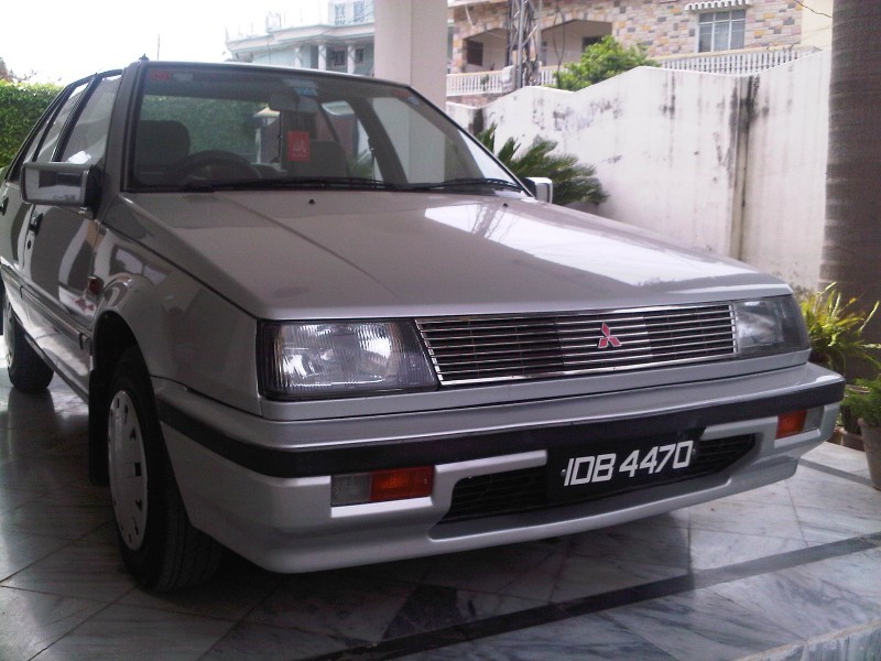 Mitsubishi Lancer - 1987 kk Image-1
