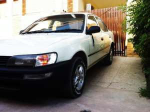 Toyota Corolla - 2000