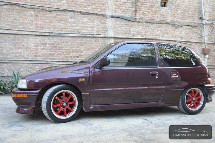 Daihatsu Charade - 1987 Wine Turbo Daihatsu Charade - 1987 Wine Turbo Image-3