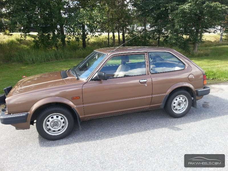 Honda Civic - 1983 hinda Image-1
