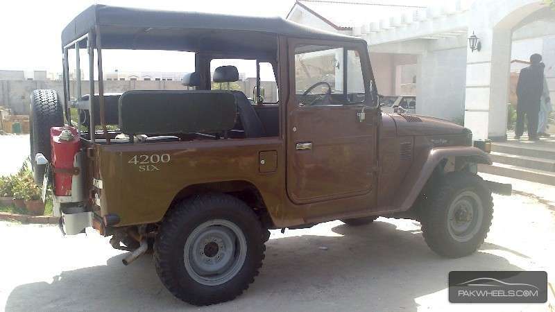 Toyota Land Cruiser - 1984 bluemax Toyota Land Cruiser - 1984 bluemax Image-4