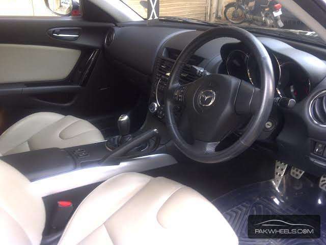 Mazda RX8 - 2008 Bat Car Mazda RX8 - 2008 Bat Car Image-4