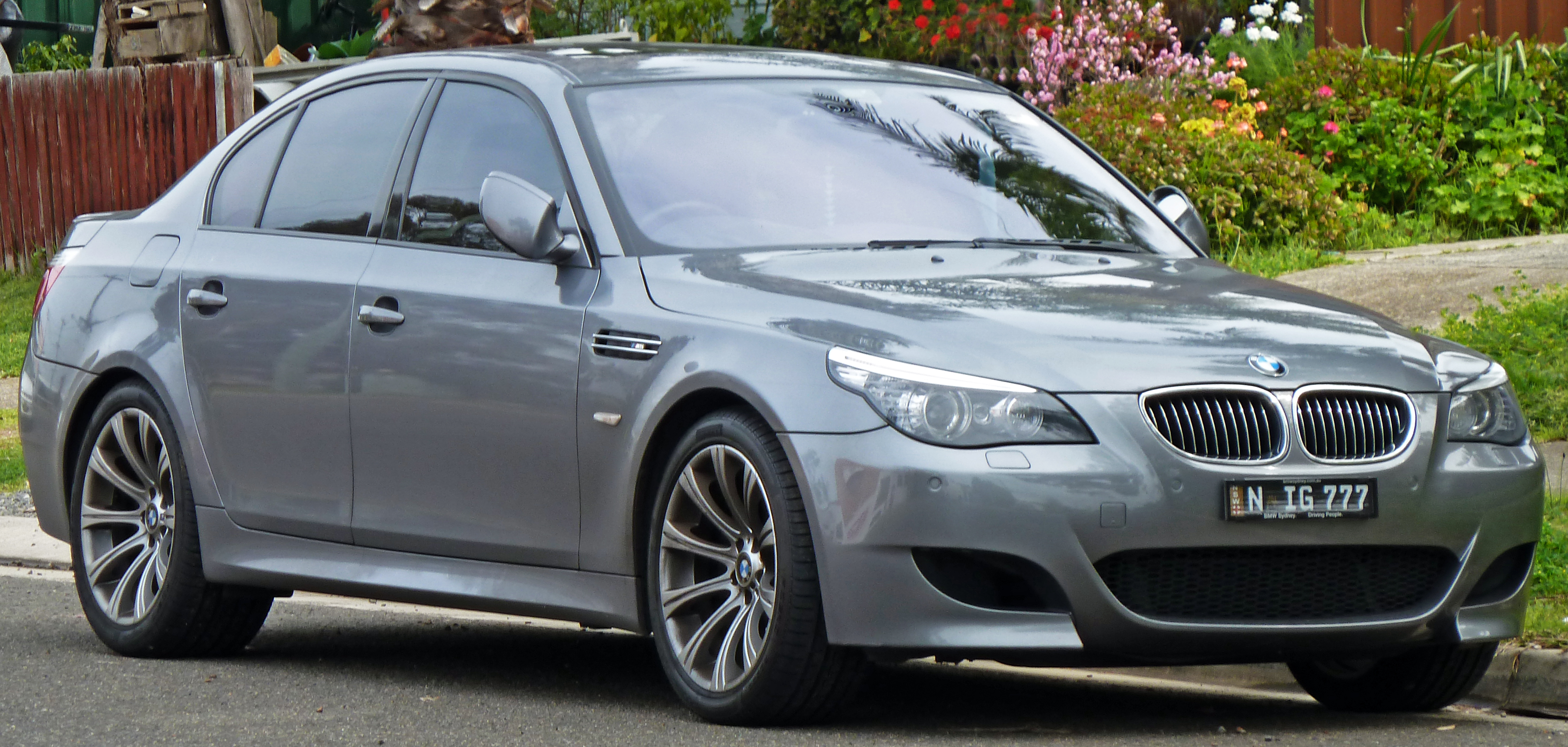 BMW 5 Series 5th (E60) Generation Exterior Side View