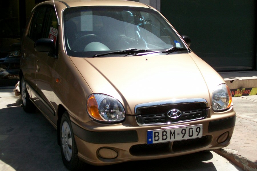 Hyundai Santro Exterior Front End