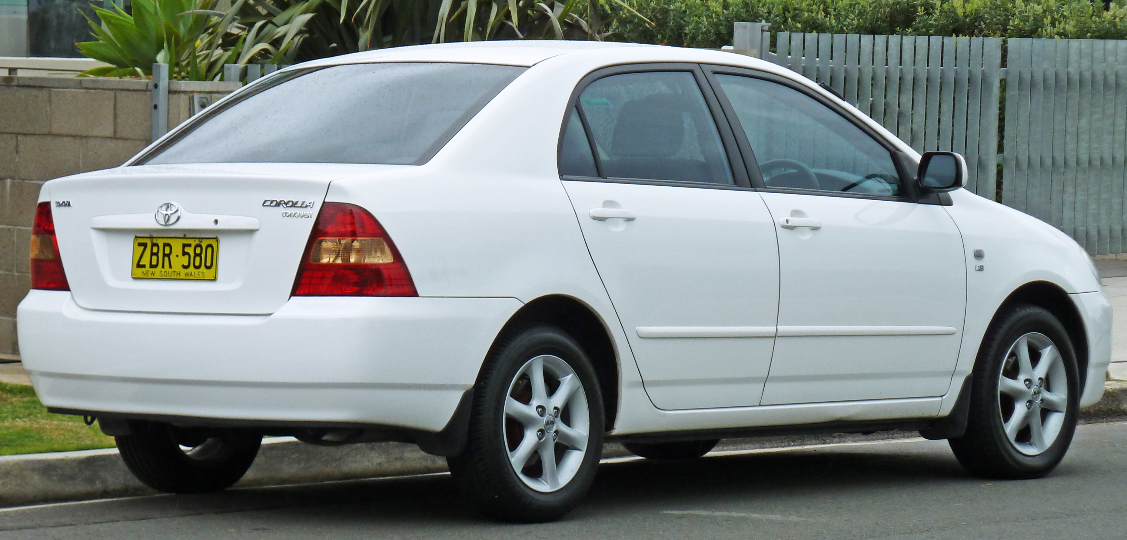 Toyota Corolla 9th Generation (JDM) Exterior Rear Side View