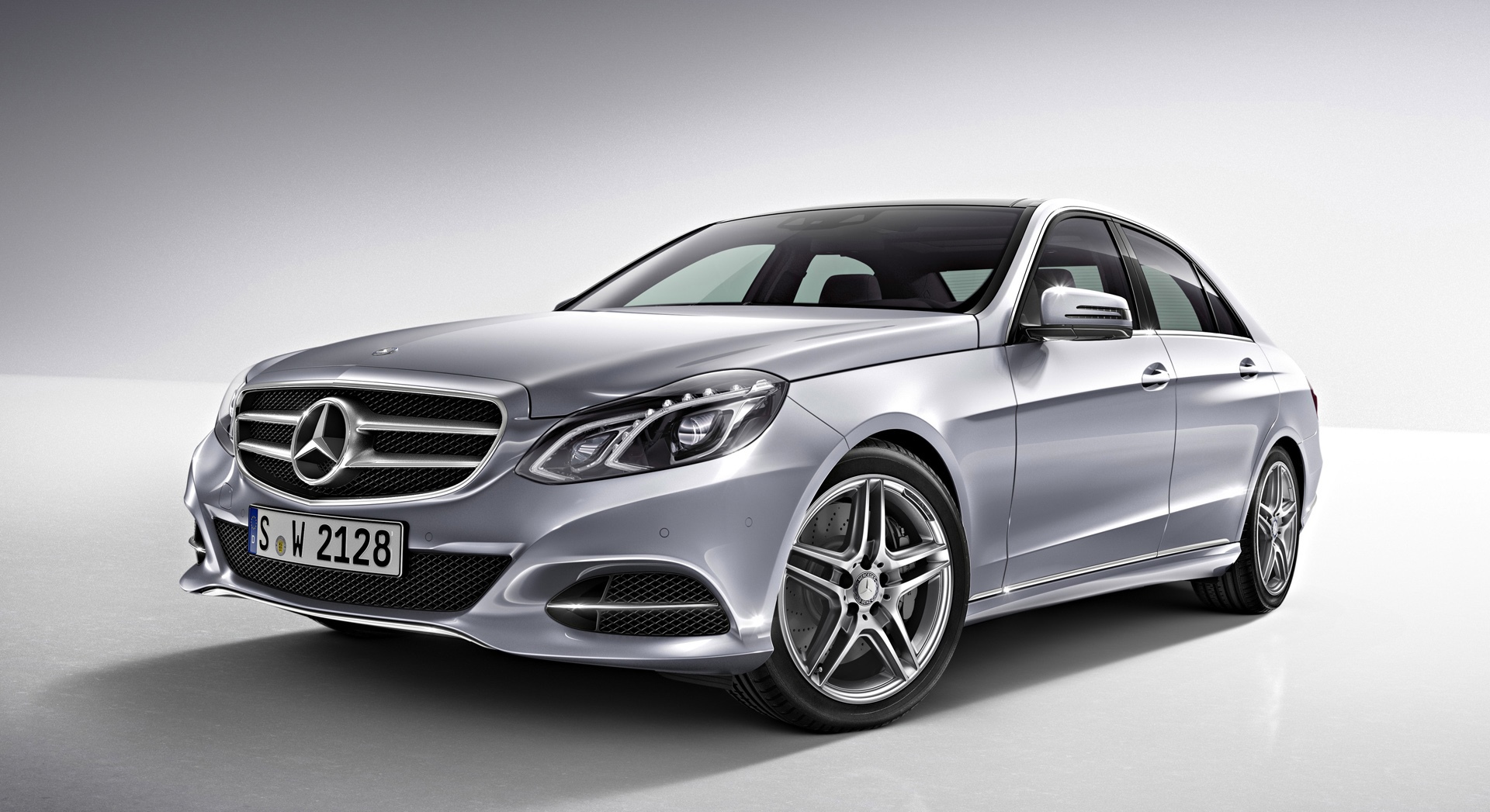 Mercedes Benz E Class 4th (W212) Generation Exterior Front Side View - Facelift