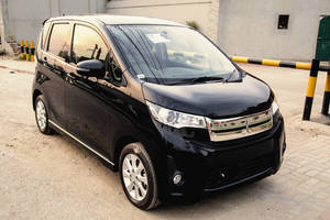 Mitsubishi EK Custom Exterior  Mitsubishi EK Custom Exterior