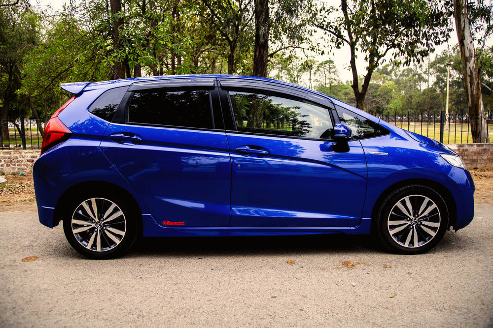 Honda Fit 1 5 Hybrid L Package Specifications And Features Pakwheels