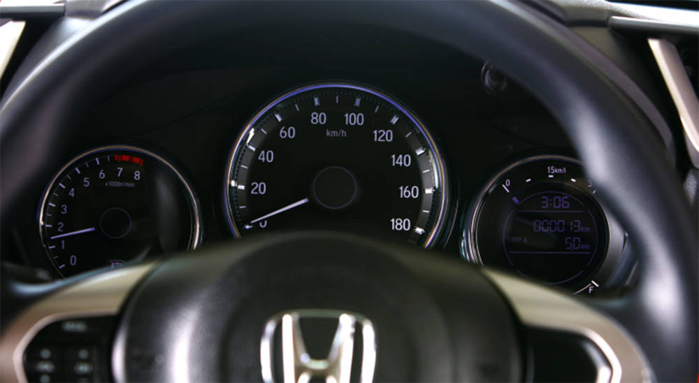 ہونڈا BR-V 1st Generation Interior Speedometer