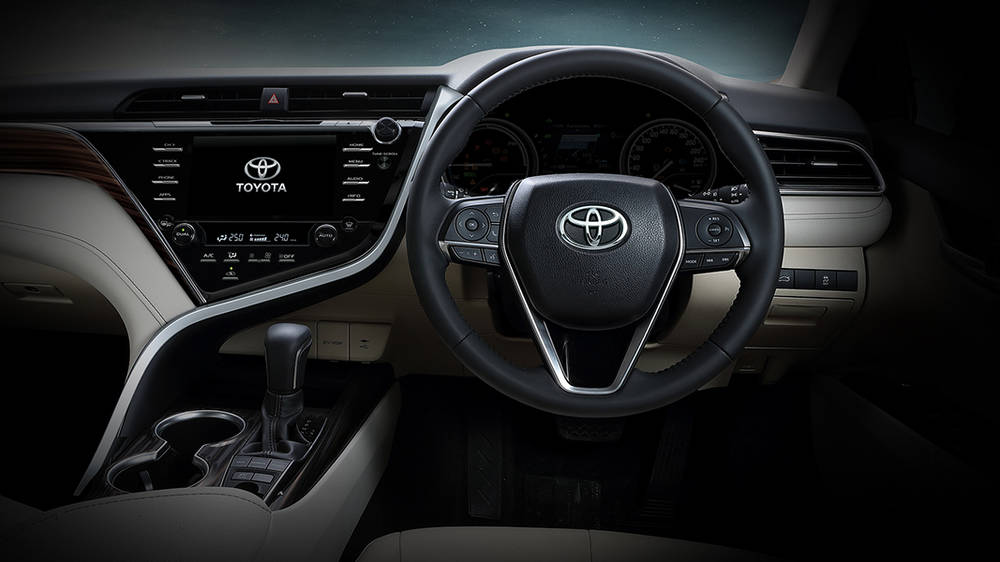 Toyota Camry Interior Cockpit