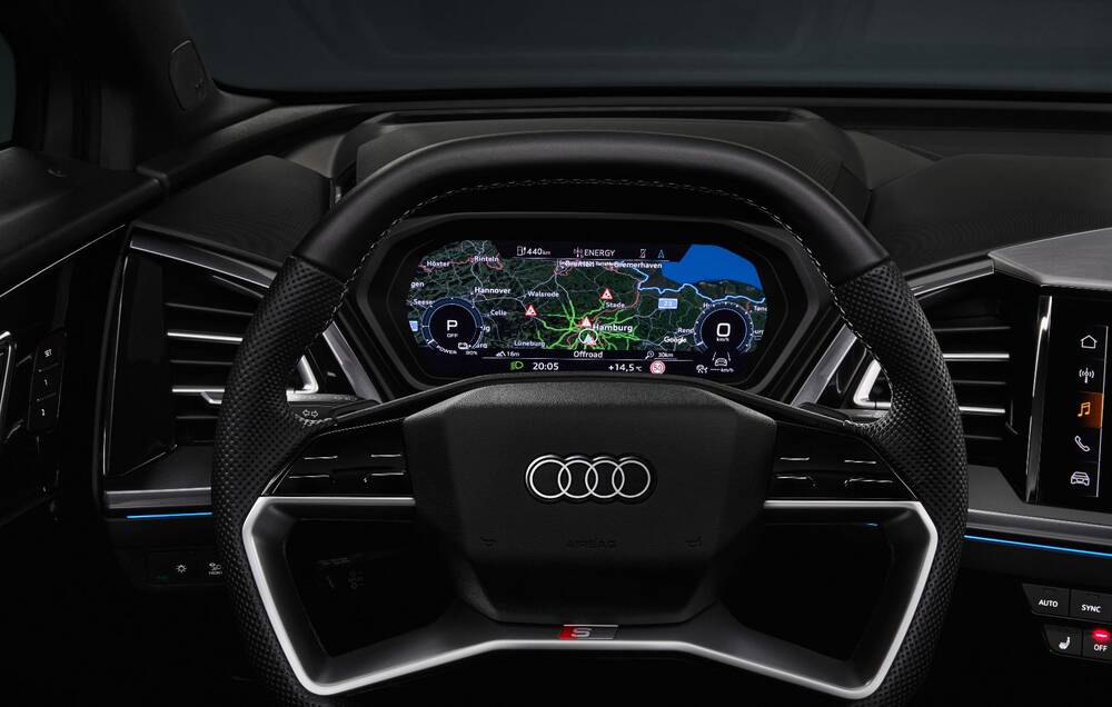 آوڈی e-tron GT Exterior Audi RS e-tron GT drivers perspective