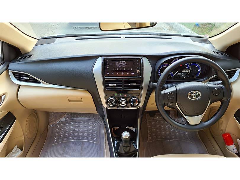 Toyota Yaris Interior Cockpit