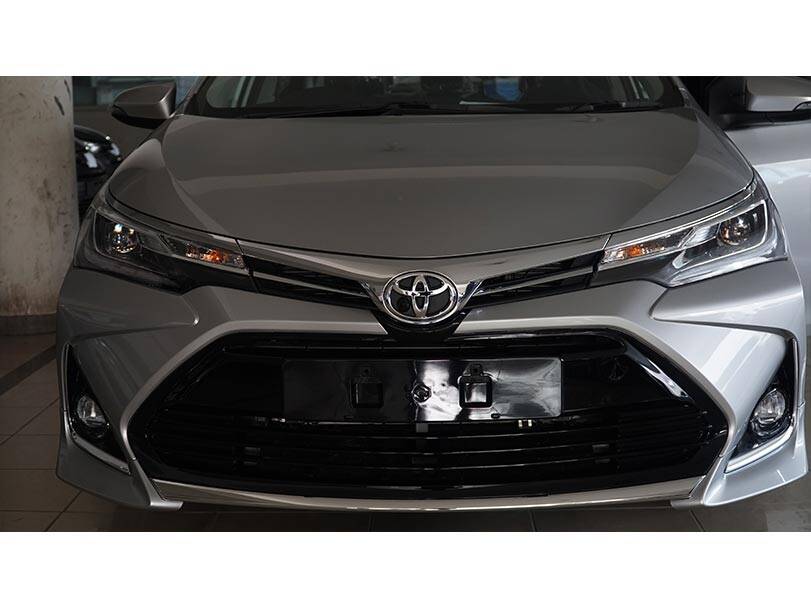 Toyota Corolla 2024 Exterior Front Bumber and Grille