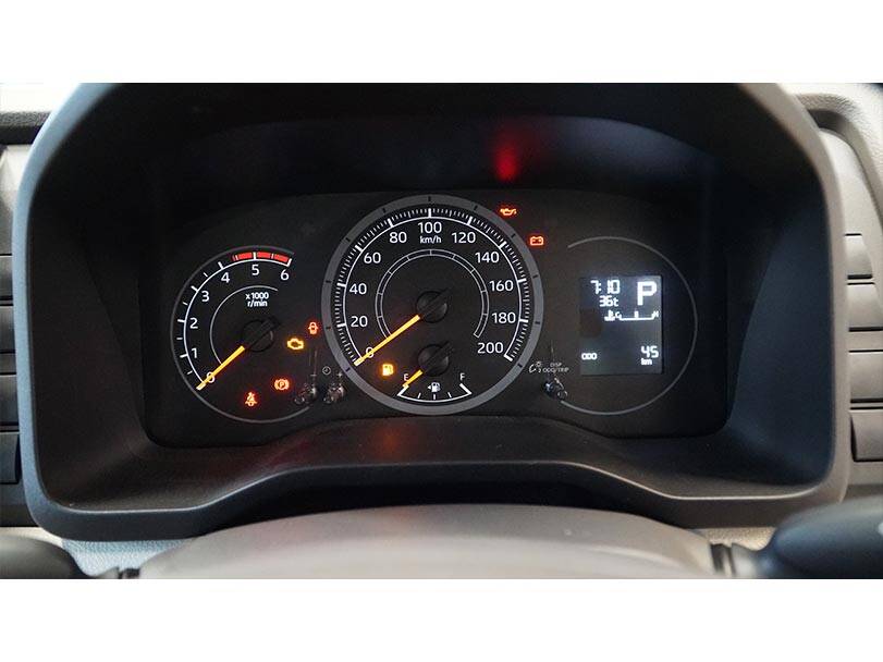 Toyota Hiace Interior Speed 0 Meter