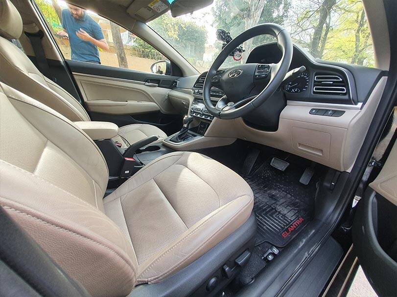 Hyundai Elantra 2024 Exterior Front Seats