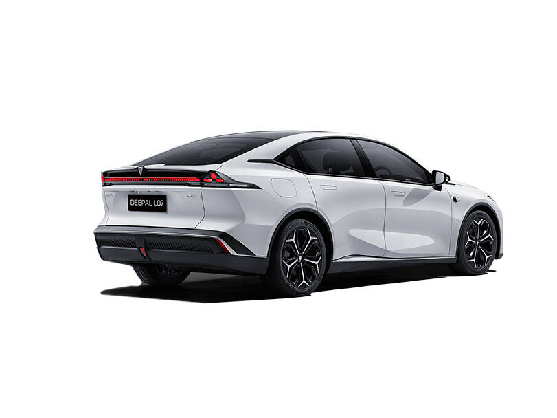 ڈیپال ایل 07 2025 Exterior Rear View