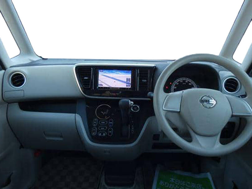 Nissan Dayz Roox Interior 