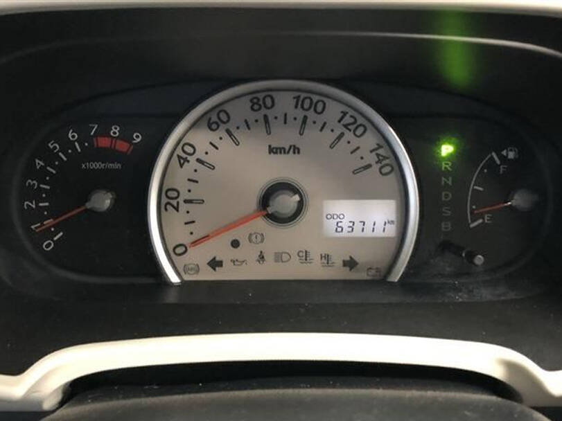 Daihatsu Mira Cocoa Interior 