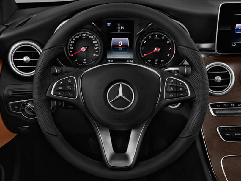 Mercedes Benz C Class Coupe Interior 
